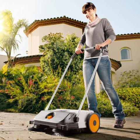 Підмітальна машина механічна STIHL KG 550