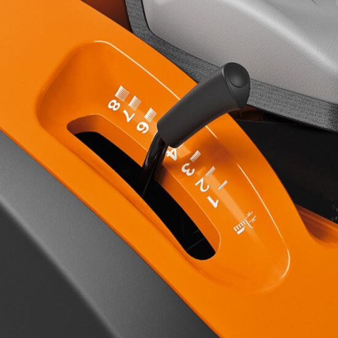 Садовий трактор бензиновий STIHL RT 5097 Z