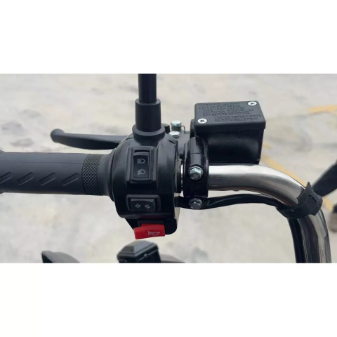 Вантажний електричний трицикл FORTE JH-1200 Чорний