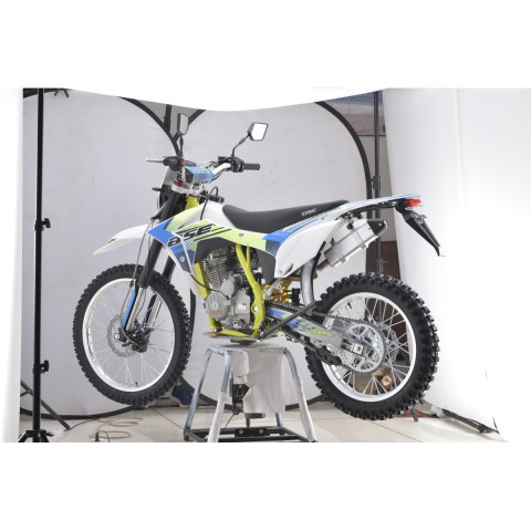 Мотоцикл BSE J3D 172 ENDURO