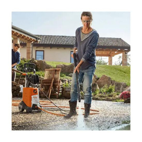 Мінімийка Stihl RE 130 Plus