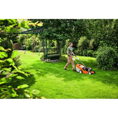 Газонокосарка бензинова Stihl RM 443