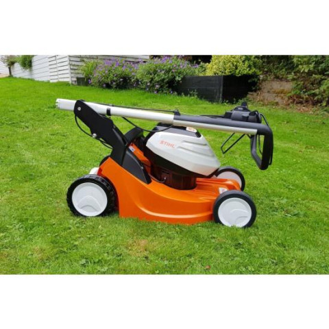 Газонокосарка акумуляторна STIHL RMA 235 SET