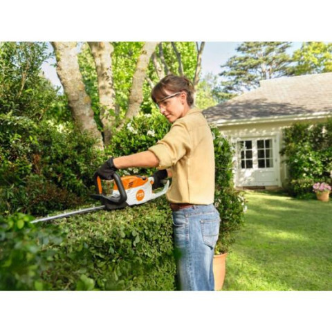 Кущоріз акумуляторний STIHL HSA 60 SET
