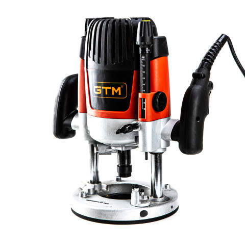 GTM Фрезер R67/2200VS 2200Вт, 12000-21000 об/хв, цанга 8/12мм