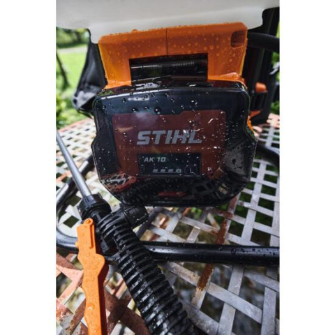 Обприскувач акумуляторний STIHL SGA 60 / AK-Система (без АКБ та ЗП)