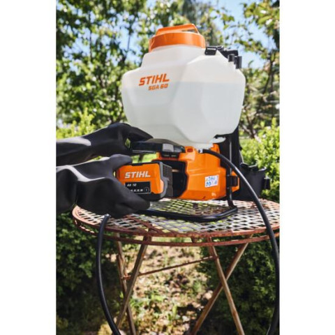 Обприскувач акумуляторний STIHL SGA 60 / AK-Система (без АКБ та ЗП)