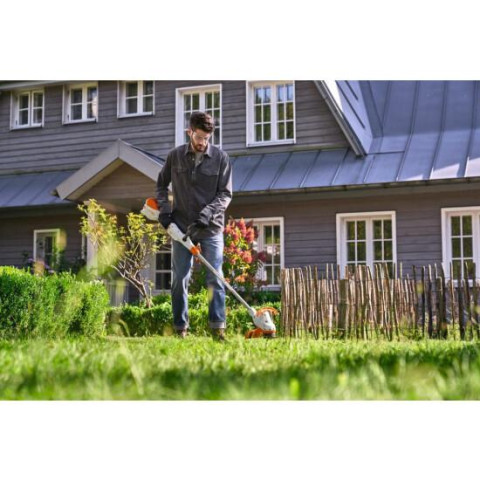 Мотокоса акумуляторна STIHL FSA 50 SET