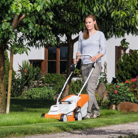 Газонокосарка акумуляторна STIHL RMA 235 (без АКБ та ЗП)