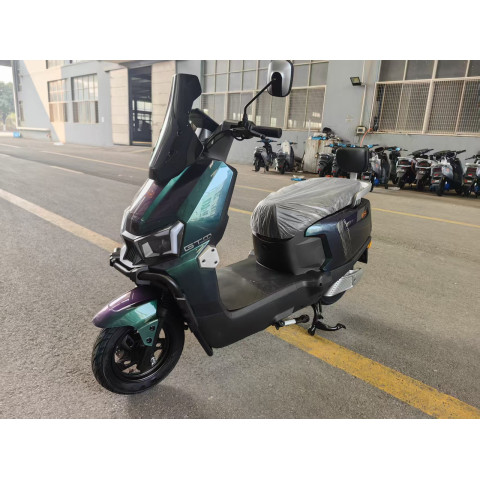 GTM Скутер акумуляторний N-MD 1200, 72В, 1200Вт, Швидкість - 50км/год