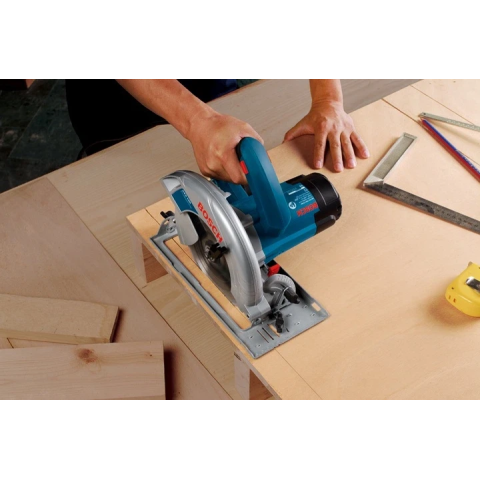 Циркулярна пила Bosch Professional GKS 190 1.4 квт 190/30 мм діаметр диска 70 мм глибина різу +диск OptilineWood 0601623000 (31651