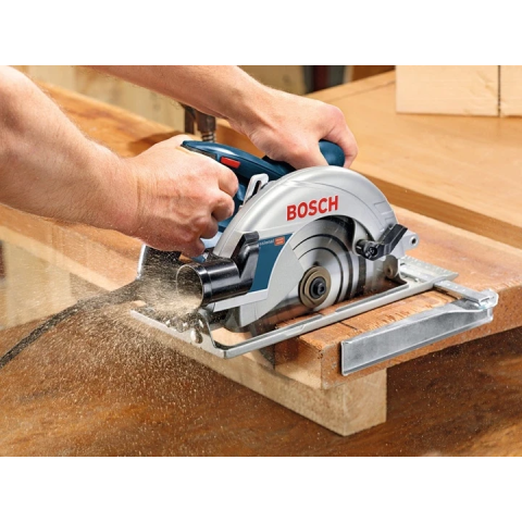 Циркулярна пила Bosch Professional GKS 190 1.4 квт 190/30 мм діаметр диска 70 мм глибина різу +диск OptilineWood 0601623000 (31651
