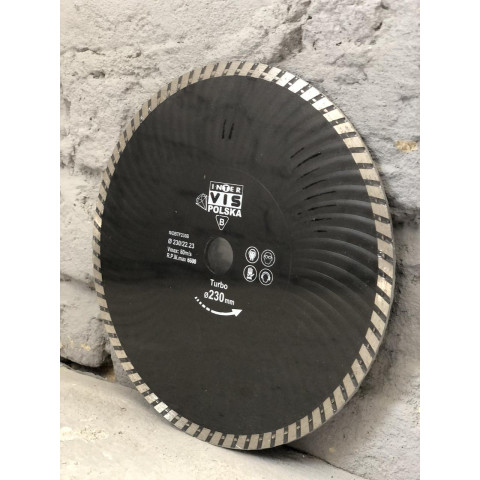 Відрізний алмазний круг Intervis TURBO по бетону 230мм(глубокий різ)
