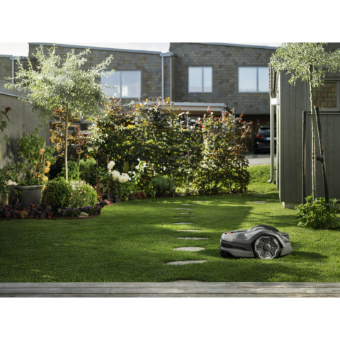Газонокосарка-робот Husqvarna AM 305E NERA