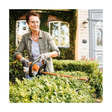 Кущоріз акумуляторний STIHL HSA 45