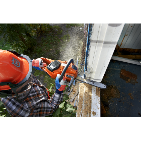 Пила Husqvarna 535iXP
