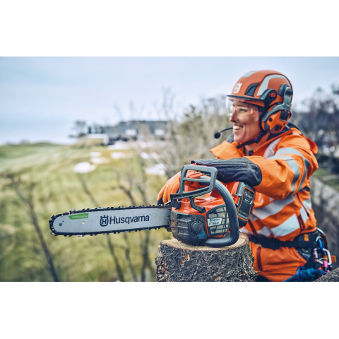 Пила Husqvarna T542iXP