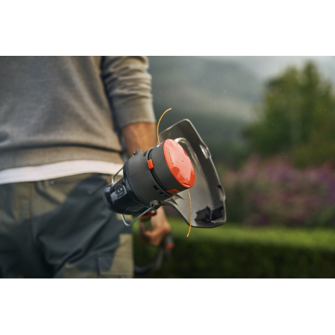 Тример Husqvarna Aspire T28-P4A KIT (АКБ+ЗП)