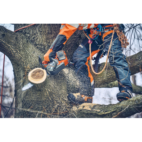 Пила Husqvarna T542iXP